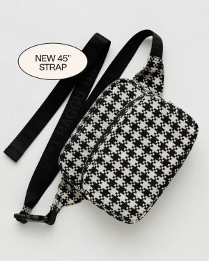 Black & White Pixel Gingham Baggu Fanny Pack | 024-CMFSDV