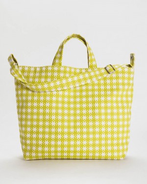 Chartreuse Pixel Gingham Baggu Horizontal Zip Duck | 216-EUVMQD