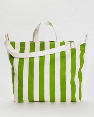 Green Awning Stripe Baggu Horizontal Zip Duck | 064-ZYTBDX