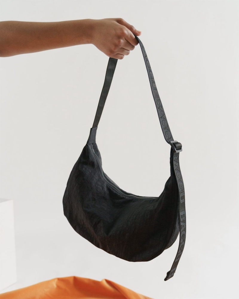 Black Baggu Medium Nylon Crescent | 065-OLNVPZ