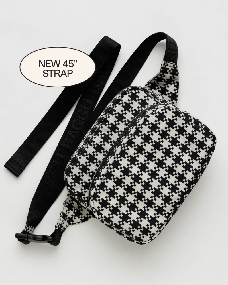 Black & White Pixel Gingham Baggu Fanny Pack | 713-ASVKTZ