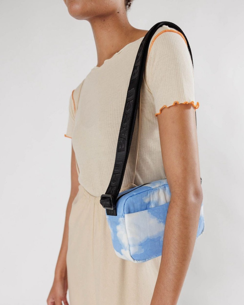 Clouds Baggu Camera | 147-PAIRFV