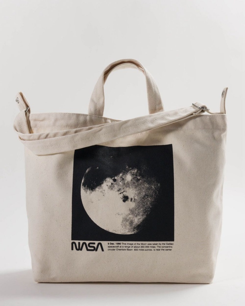 Moon 1990 Baggu Horizontal Duck | 230-YUNAEO