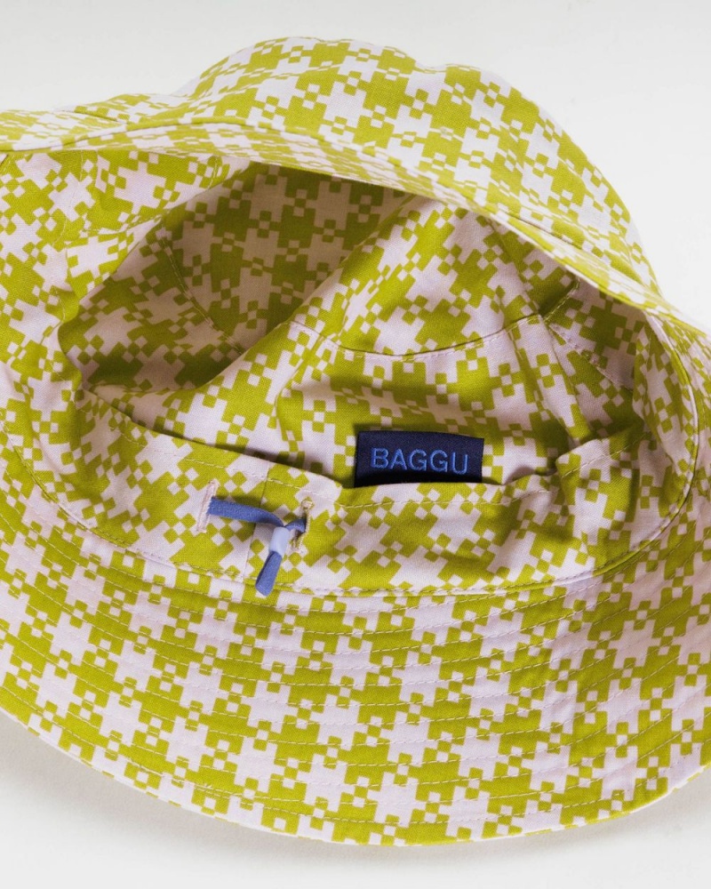 Pink Pistachio Pixel Gingham Baggu Bucket | 621-TVCJDZ