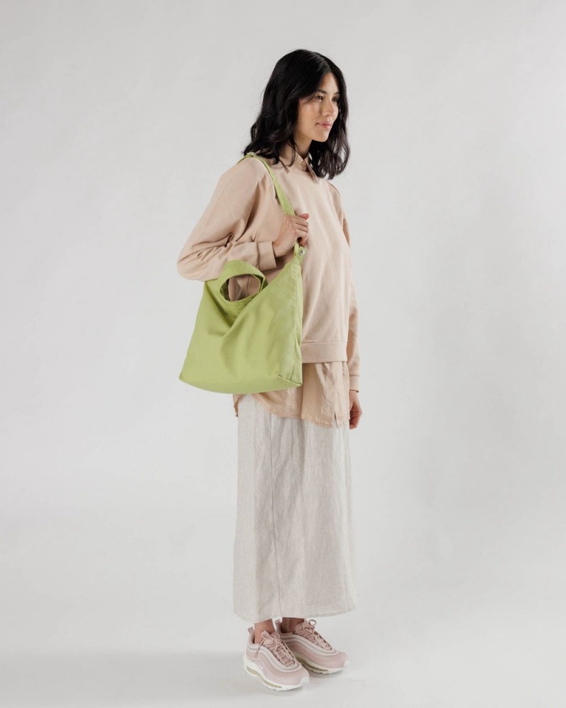 Pistachio Baggu Horizontal Duck | 451-OWJBAK