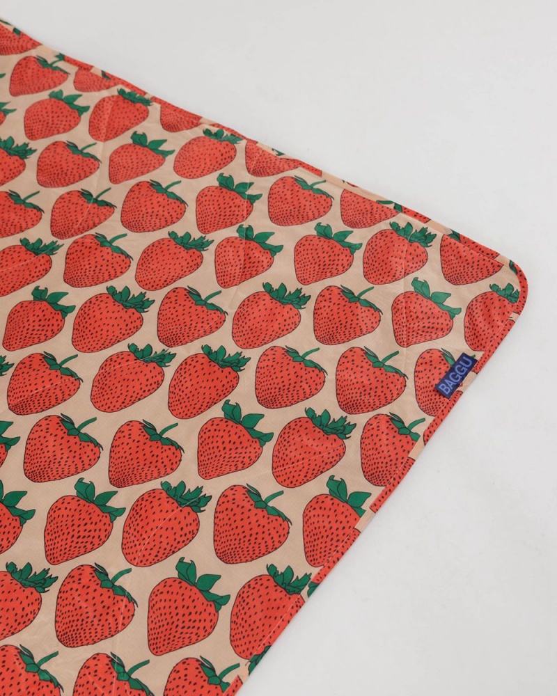 Strawberry Baggu Puffy Picnic | 196-IWOEGD