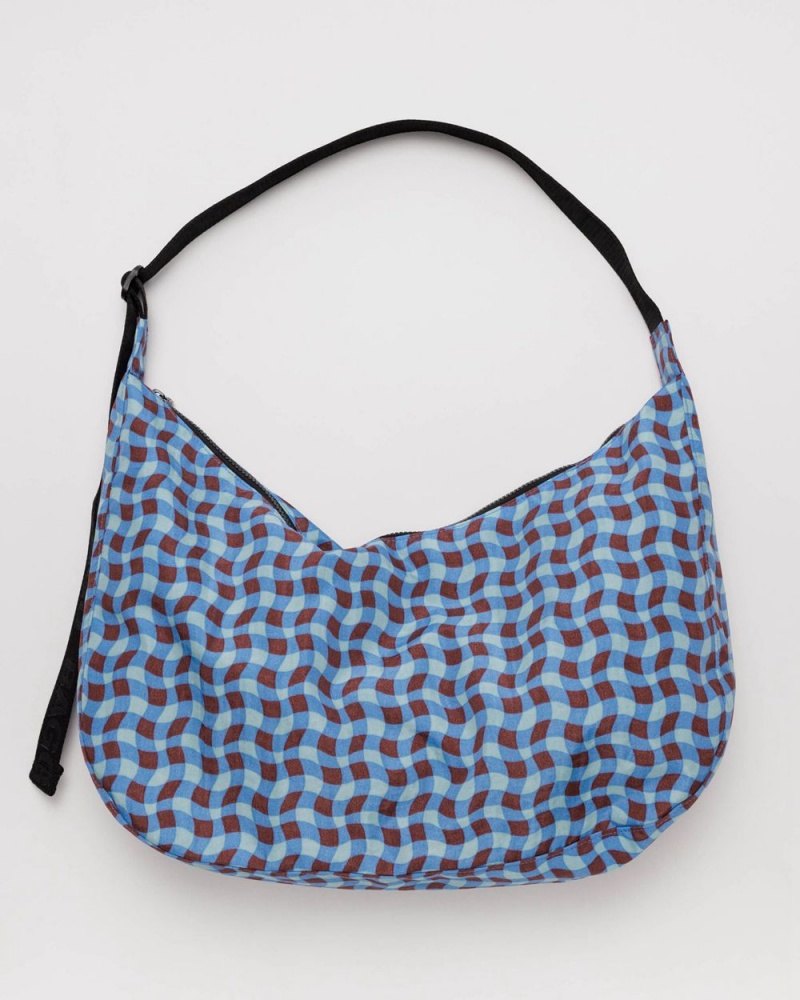 Wavy Gingham Blue Baggu Large Nylon Crescent | 613-CGJQBD