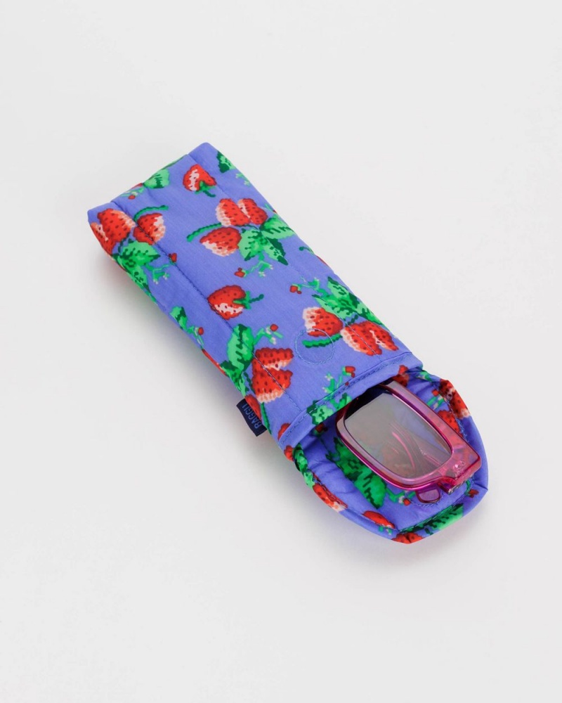 Wild Strawberries Baggu Puffy Glasses Sleeve | 680-LYHOKA